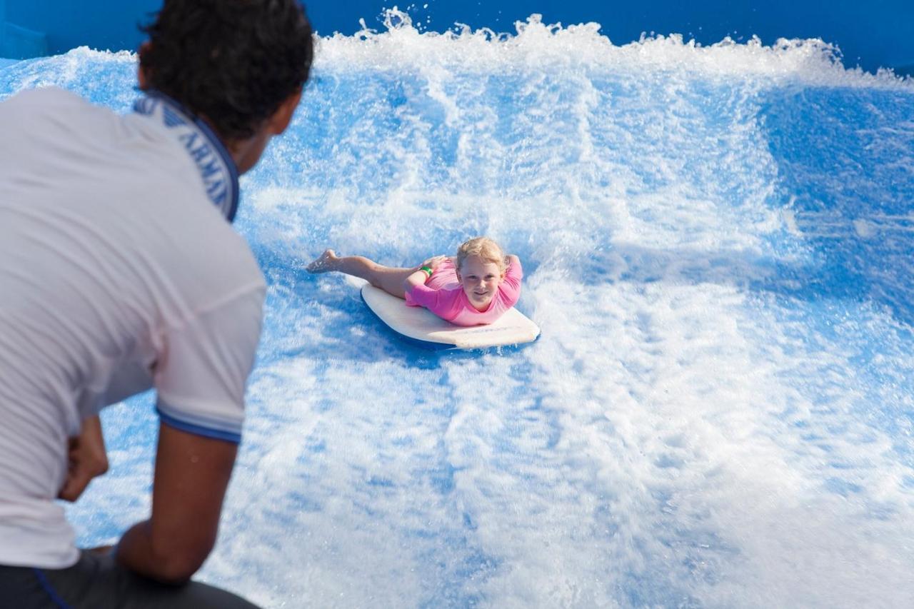 Hotel Grand Waterworld Makadi Family Star - Couples And Families Only Hurghada Esterno foto The Surf's Up