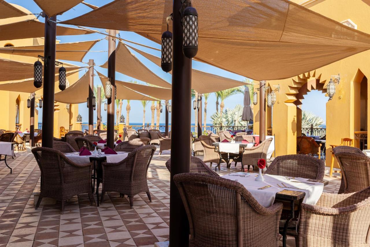 Hotel Grand Waterworld Makadi Family Star - Couples And Families Only Hurghada Esterno foto The restaurant